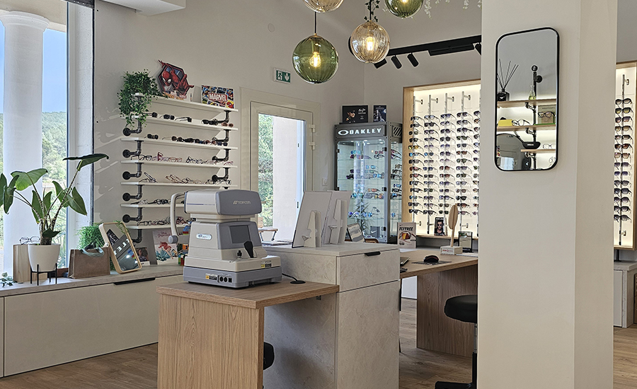 appareil pour le contrôle de la vue et les ordonnances de lunettes à La Destrousse